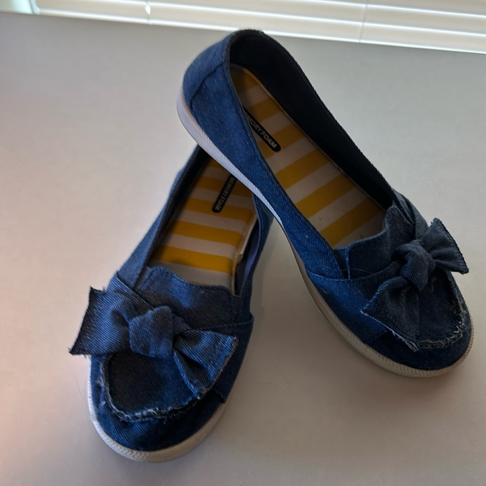 Women’s shoes